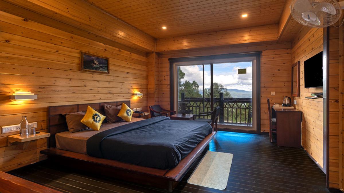 The Hosteller Kasar Devi photo 2