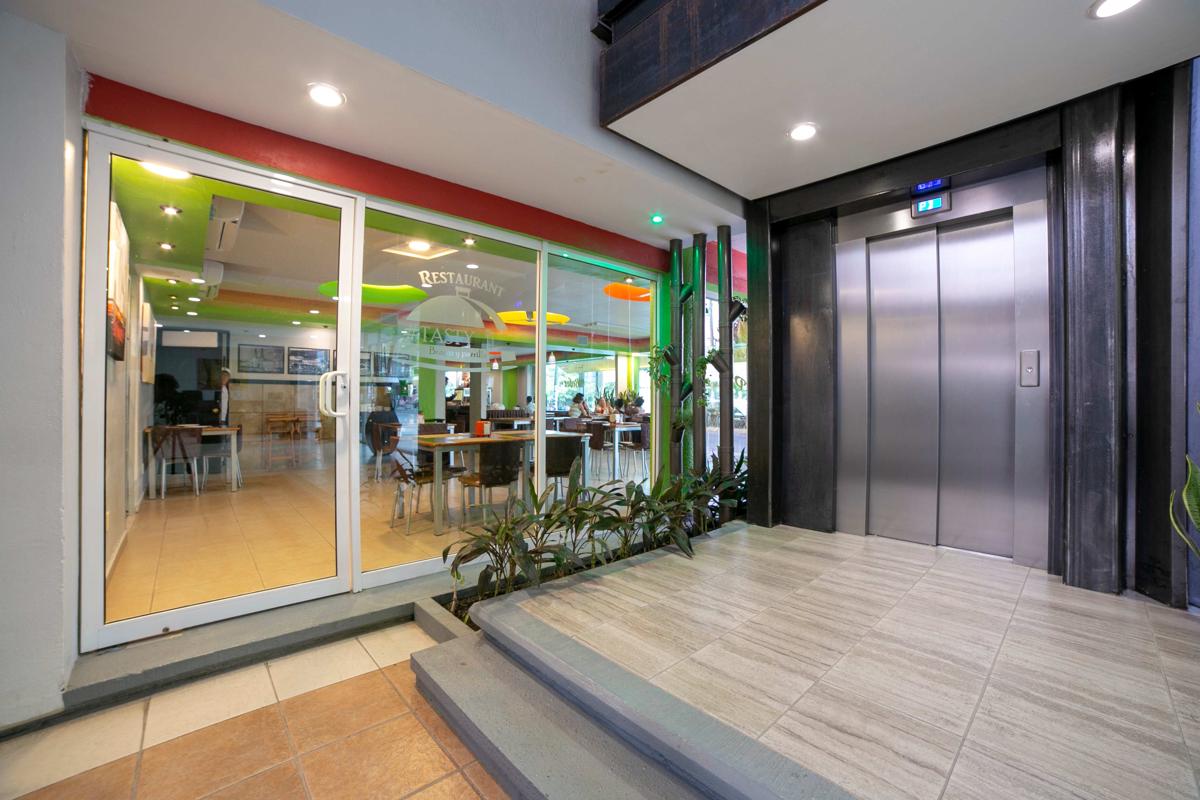 Hotel RS Suites photo 2