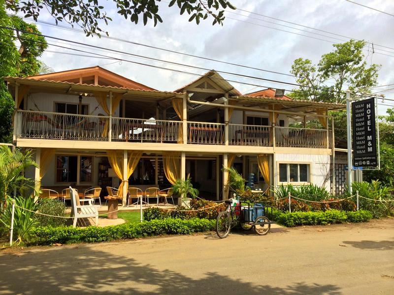 Hotel M & M Beach House photo 2