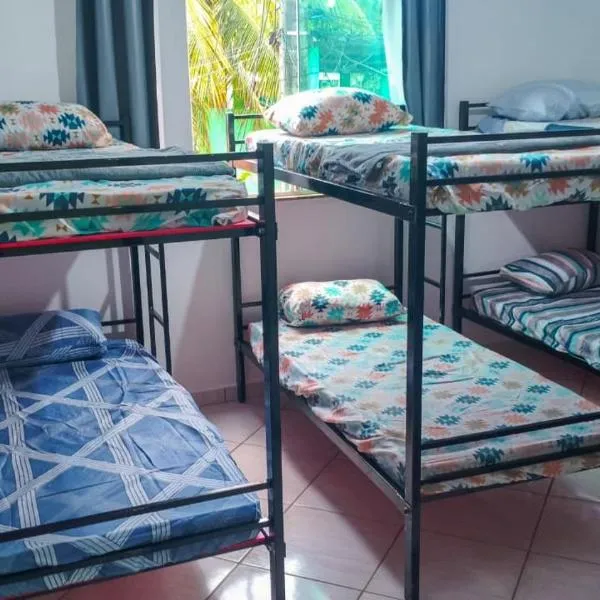 Hostel Sundays photo 5