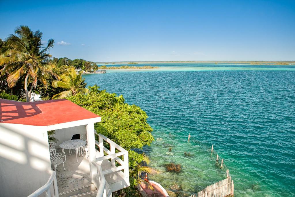 Hotel Laguna Bacalar photo 3