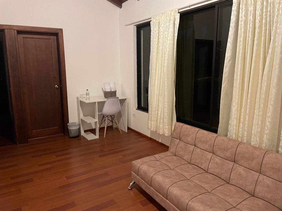 Quito Airport Suites photo 4