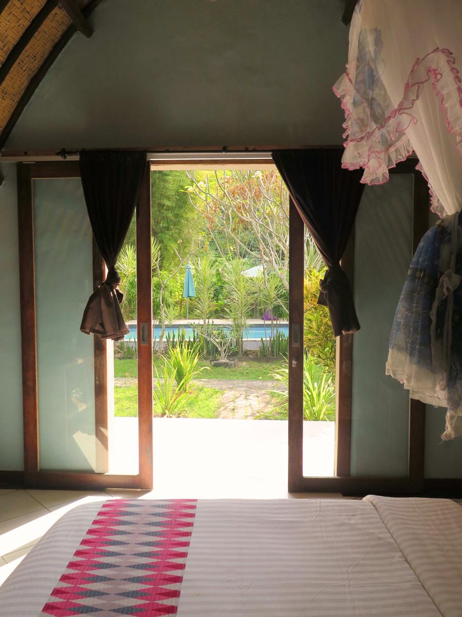 Apit Lawang Hostel & Resto photo 2