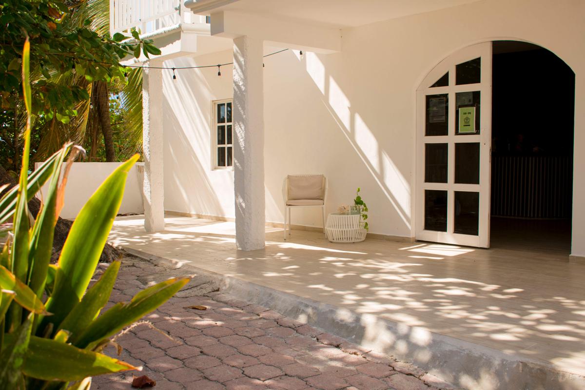 Balu Hotel & Hostel photo 2
