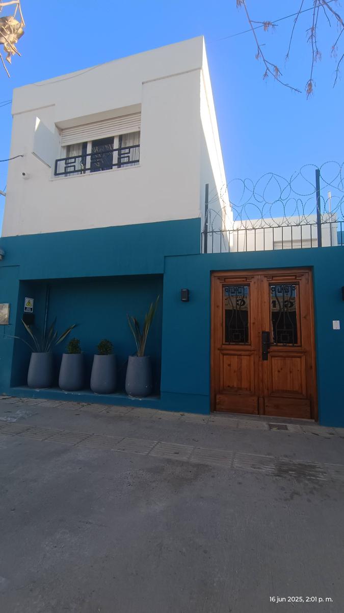 La Via Hostel photo 2