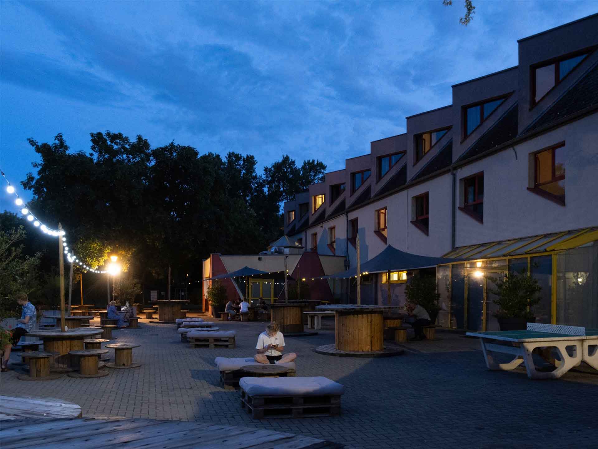 Auberge de Jeunesse HI Strasbourg 2 Rives photo 3
