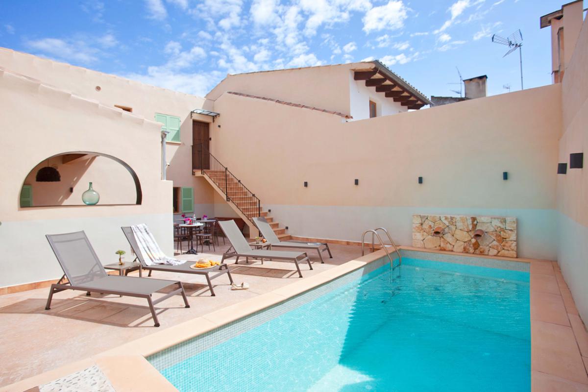 Casal de Petra Rooms & Pool photo 2