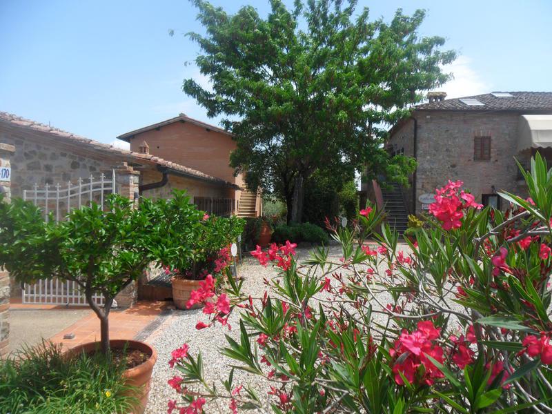 Fullino Nero Rooms and Apartments photo 1