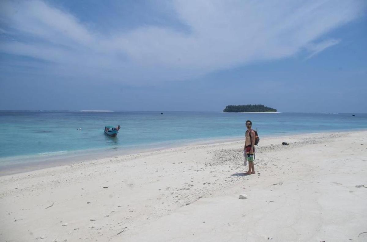 Masokut Surf Camp Siberut Mentawai photo 2