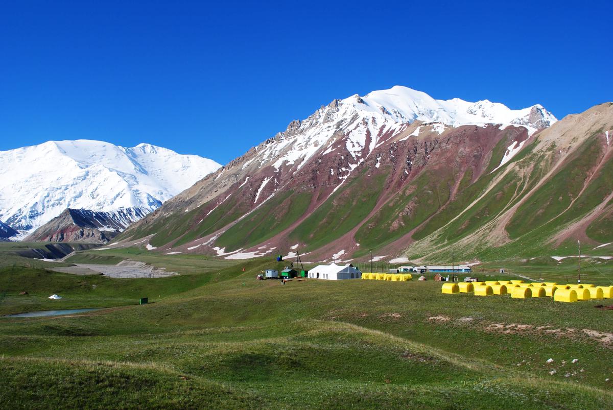 Ak-Sai Travel Achik Tash camp at the foot of Lenin photo 4