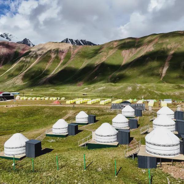 Ak-Sai Travel Achik Tash camp at the foot of Lenin photo 5