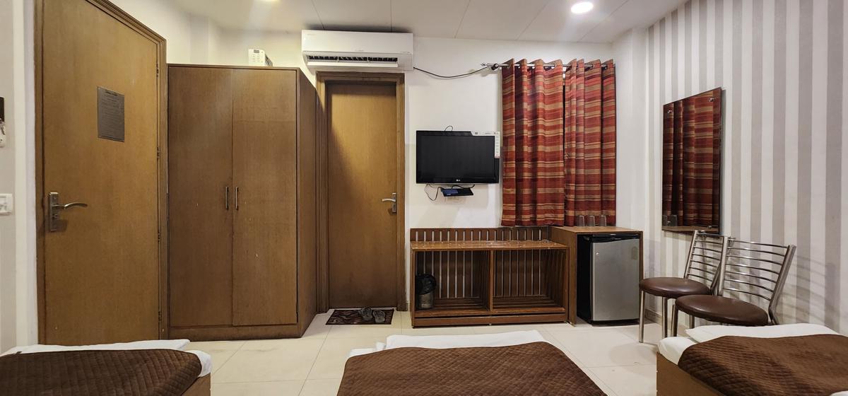 Hotel Arina Inn photo 2