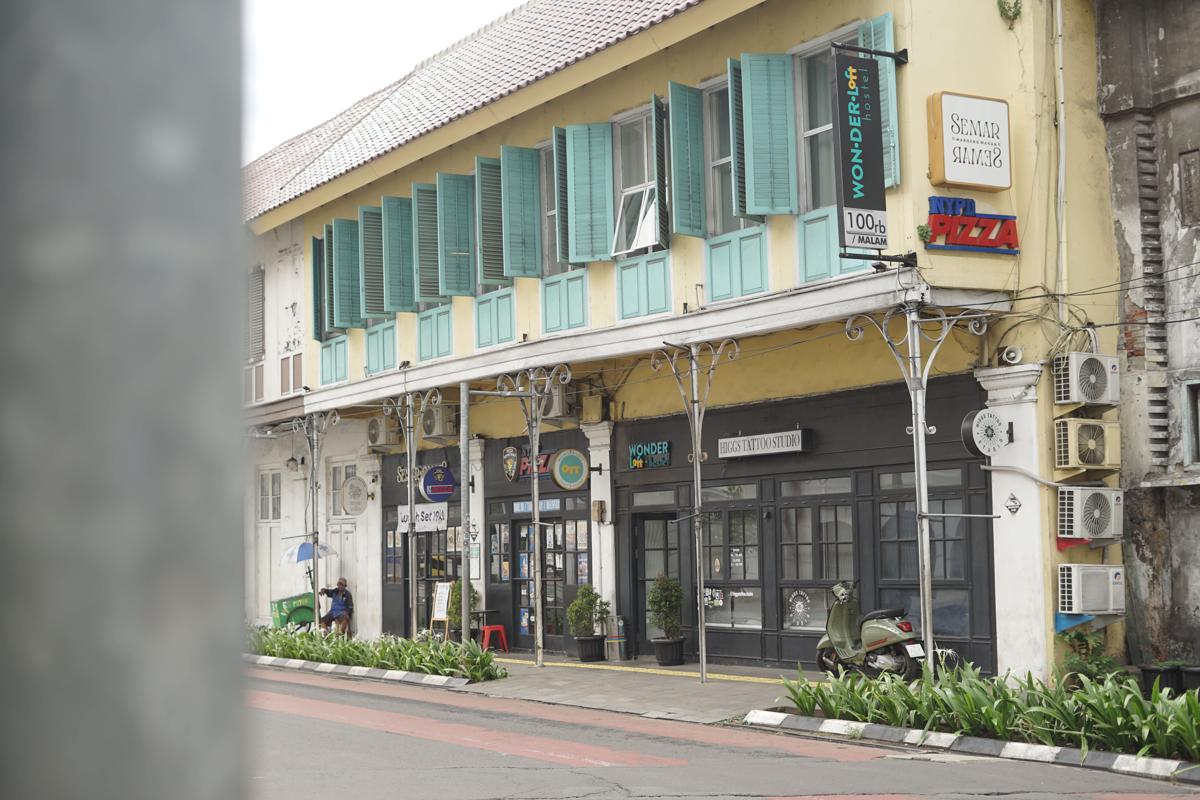 Wonderloft Hostel Kota Tua Jakarta photo 4