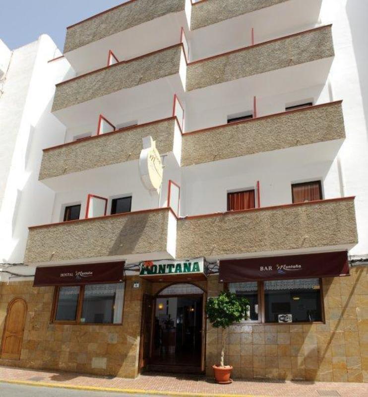 Hostal Montaña photo 2