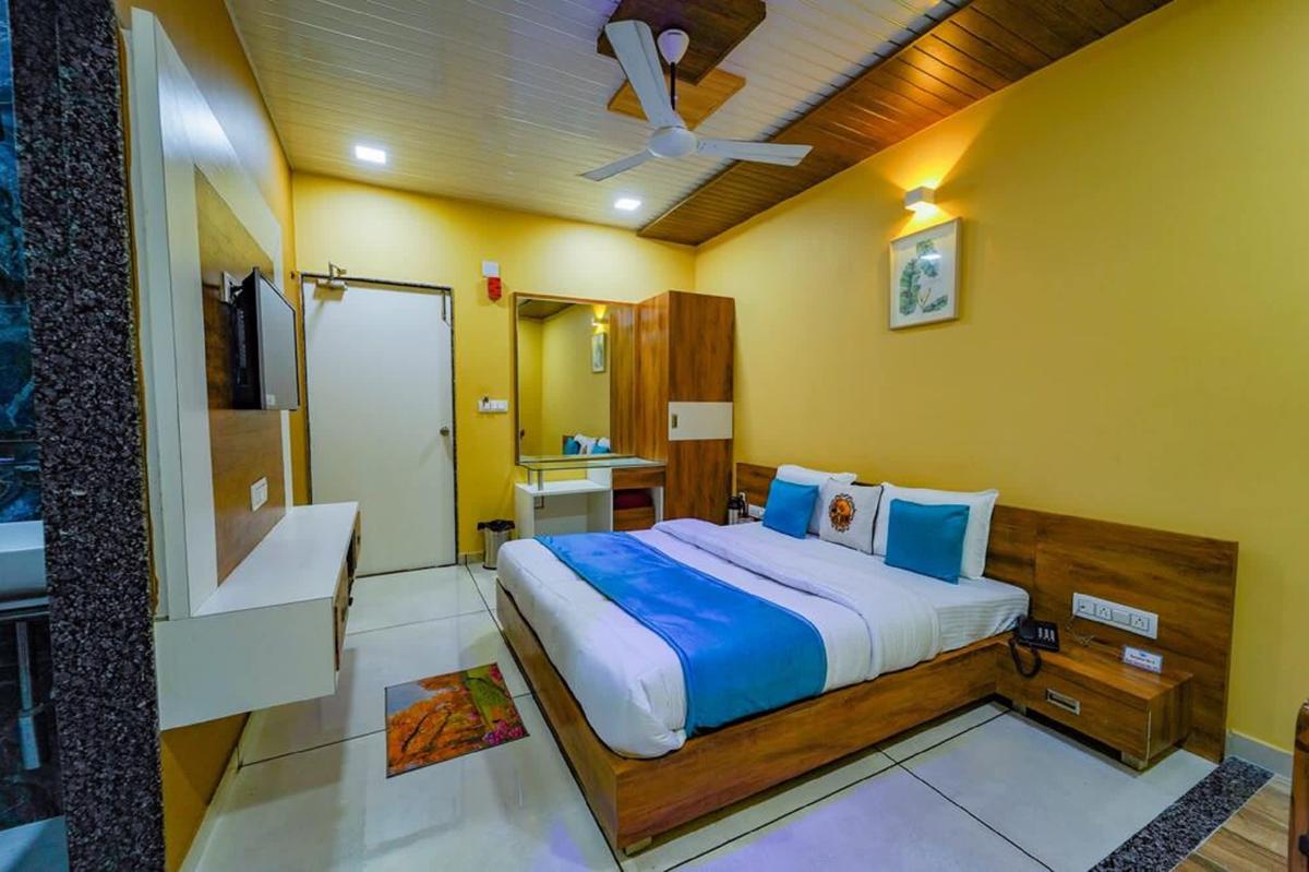 Hotel The Nest Residency photo 2