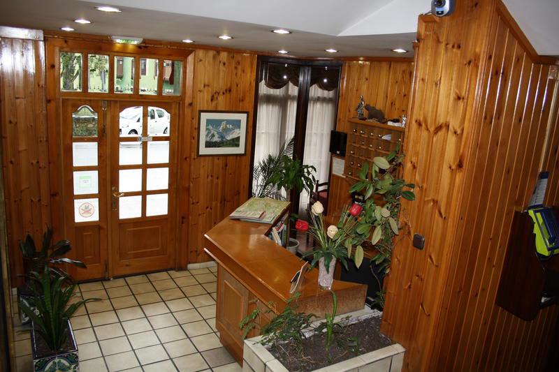 Hotel Naranjo de Bulnes photo 3