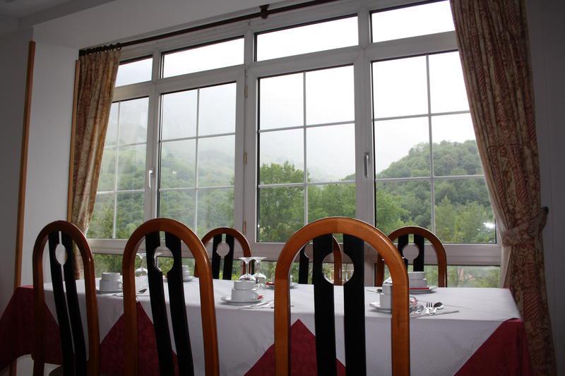 Hotel Naranjo de Bulnes photo 4