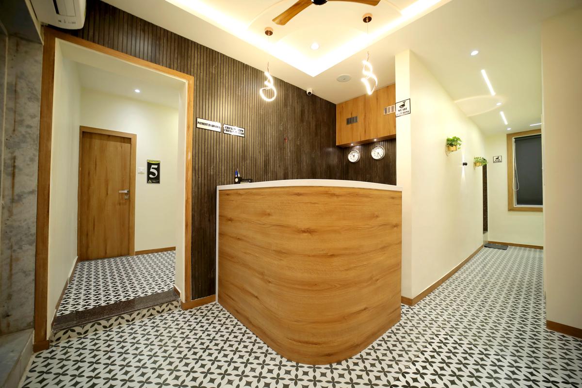 CABIN STAY AIRPORT- The Hubz photo 3