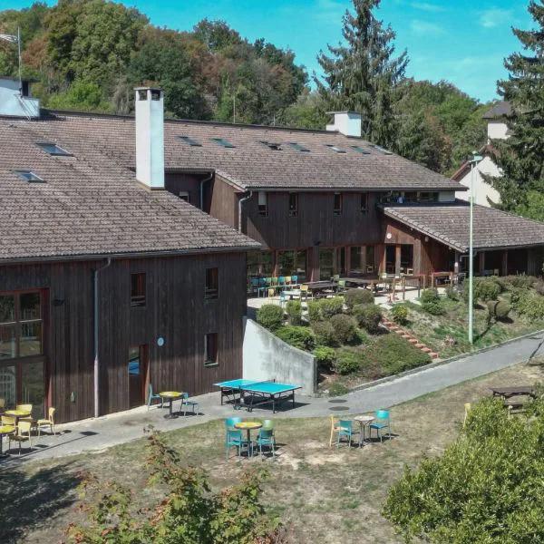 Auberge de Jeunesse HI Annecy photo 5