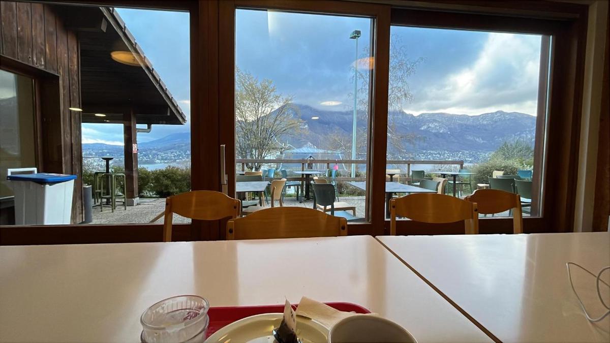 Auberge de Jeunesse HI Annecy photo 6