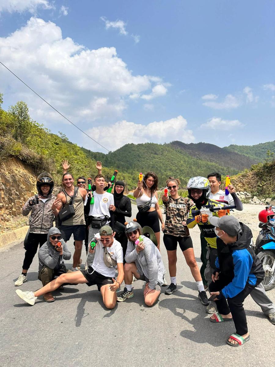 Ha Giang Safari Hostel & Motorbikes photo 3