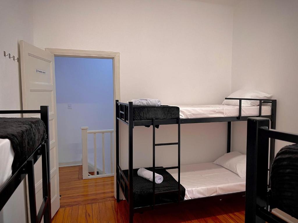 Urban Nomad Hostel & Food Av Paulista photo 1