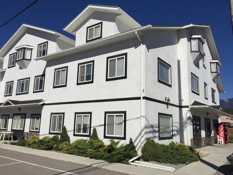 Invermere Hostel photo 2