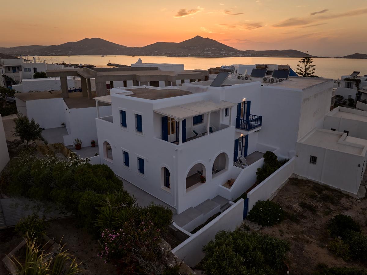 Bedspot Apartments Paros photo 1