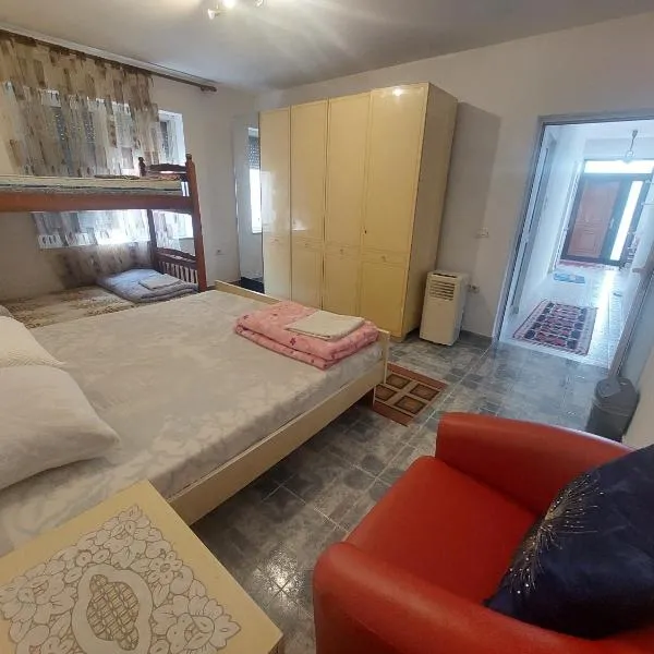 D'Friendship Dorms & Hostel photo 5