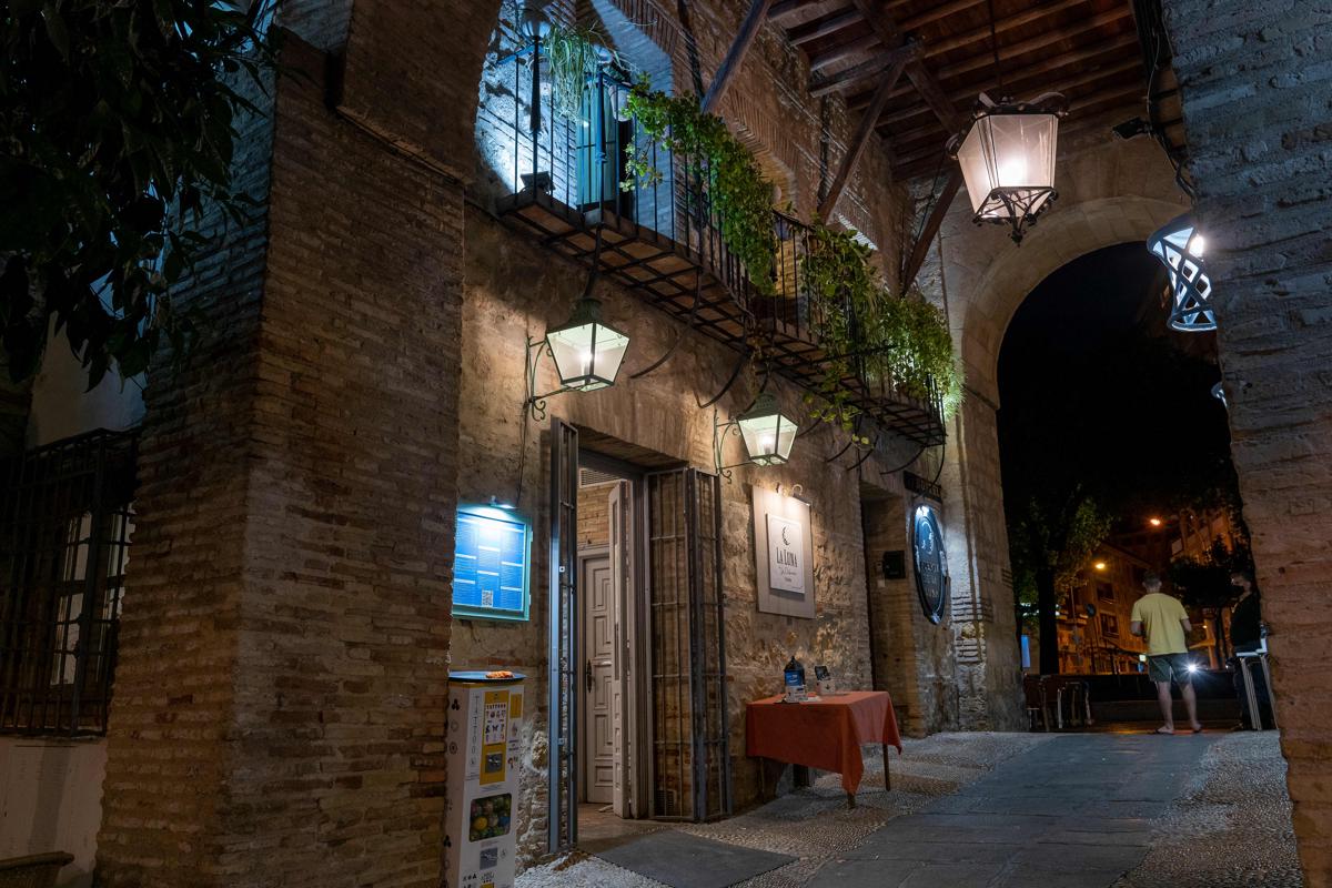Puerta de la Luna photo 2