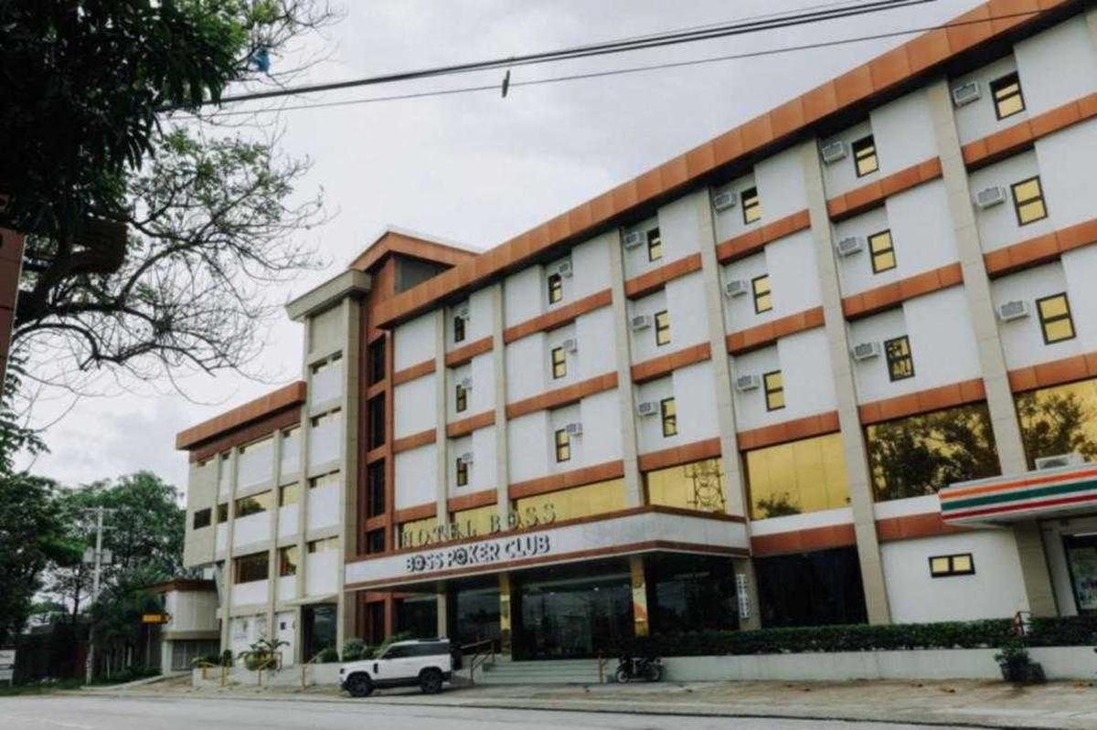 Palette in Angeles Pampanga Formerly Boss Hotel photo 1