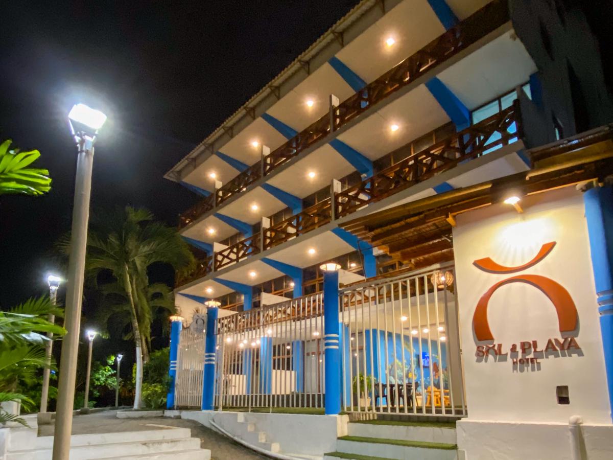 Hotel Sol y Playa Montañita photo 1