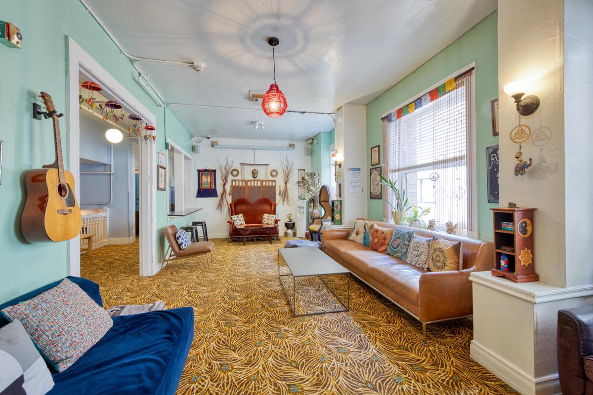 HI San Francisco Downtown Hostel photo 3