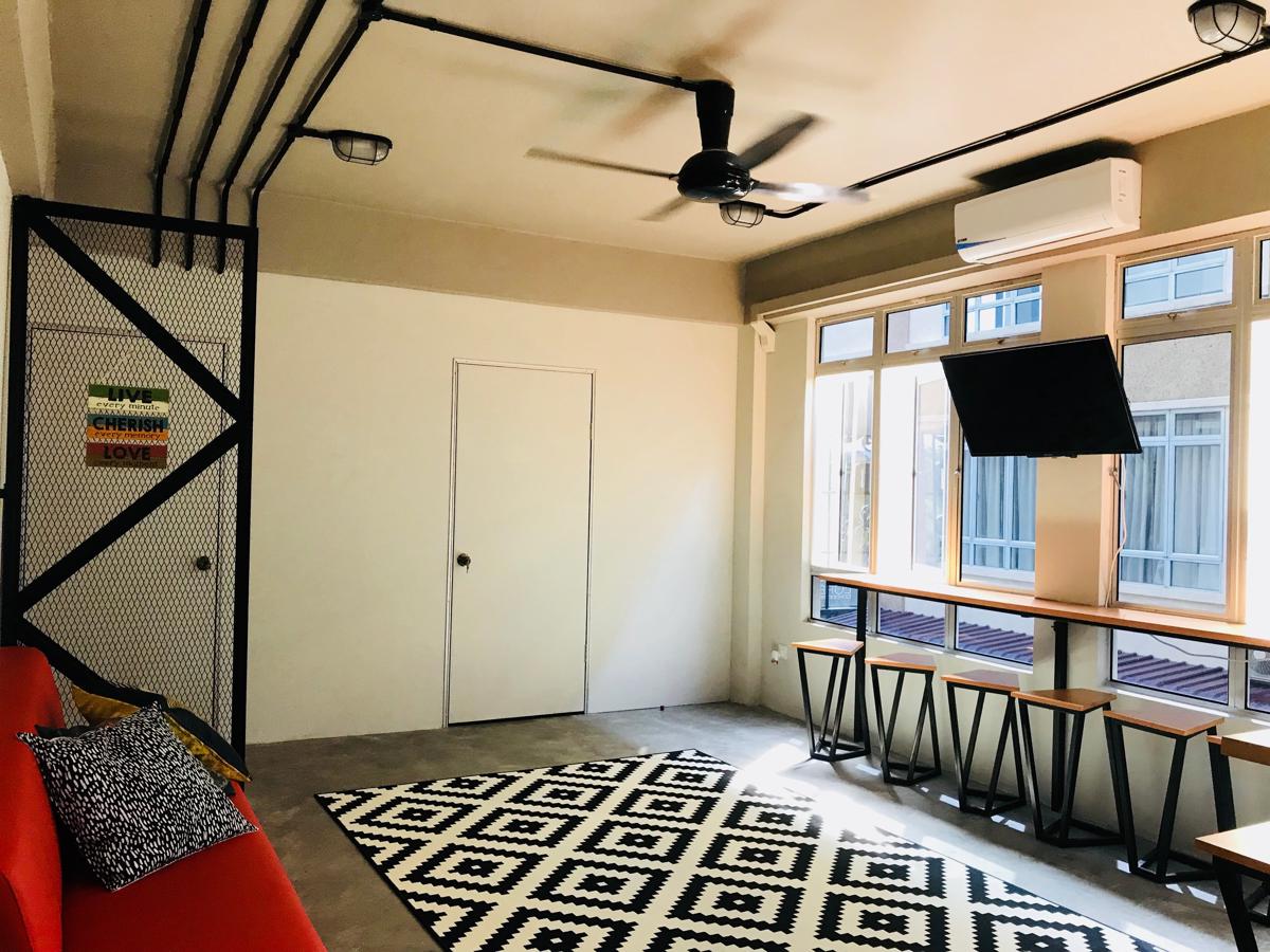 The Good Travelers Hostel-AIRPORT photo 4