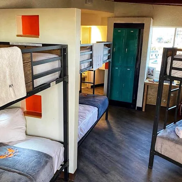 Paris Hotel and Hostel photo 5
