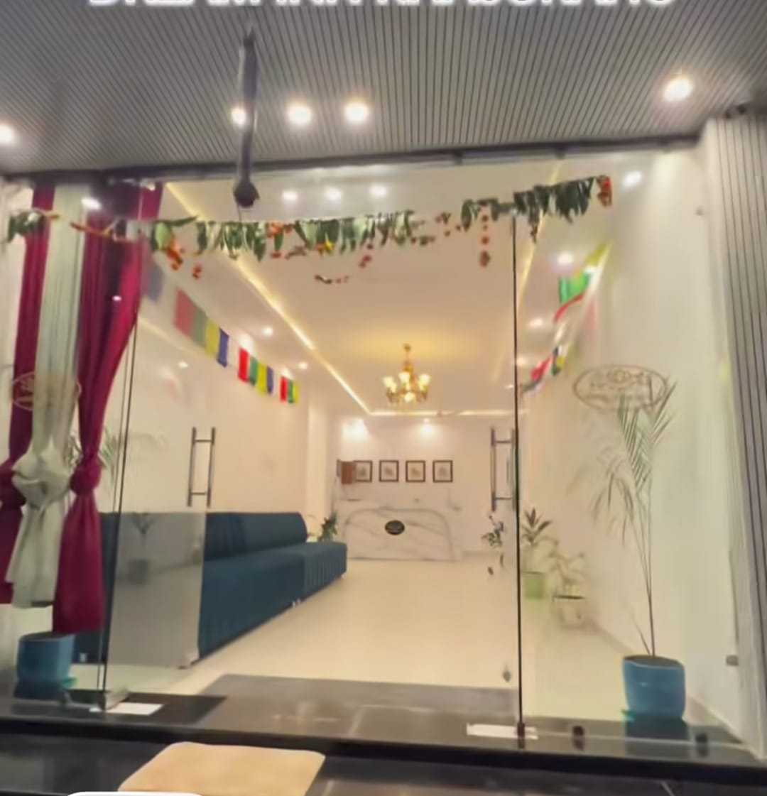 Hotel Dream Inn Khajuraho photo 3