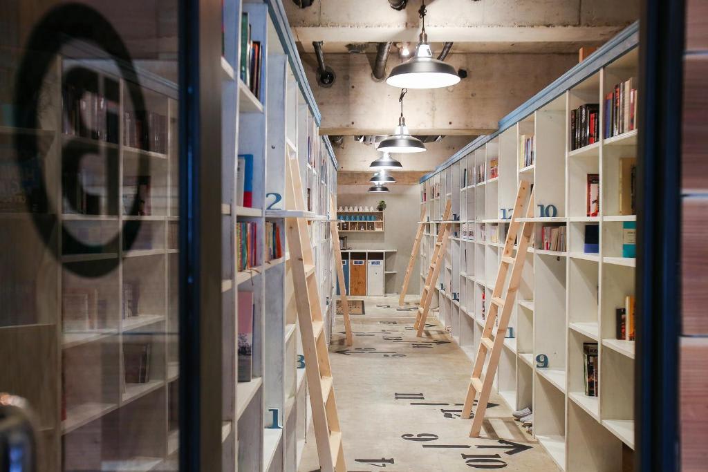 bnb+ Niigata Bookinn photo 2