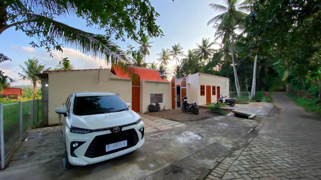 Wooden Kemiren Homestay photo 4