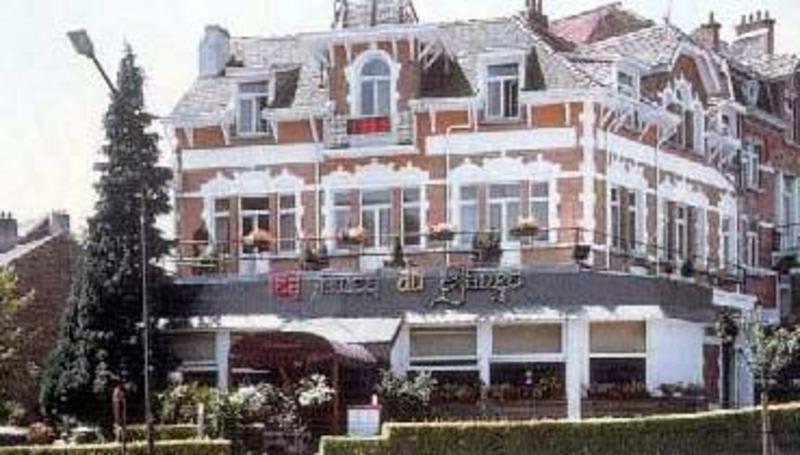 Hotel L'Auberge du Souverain photo 2