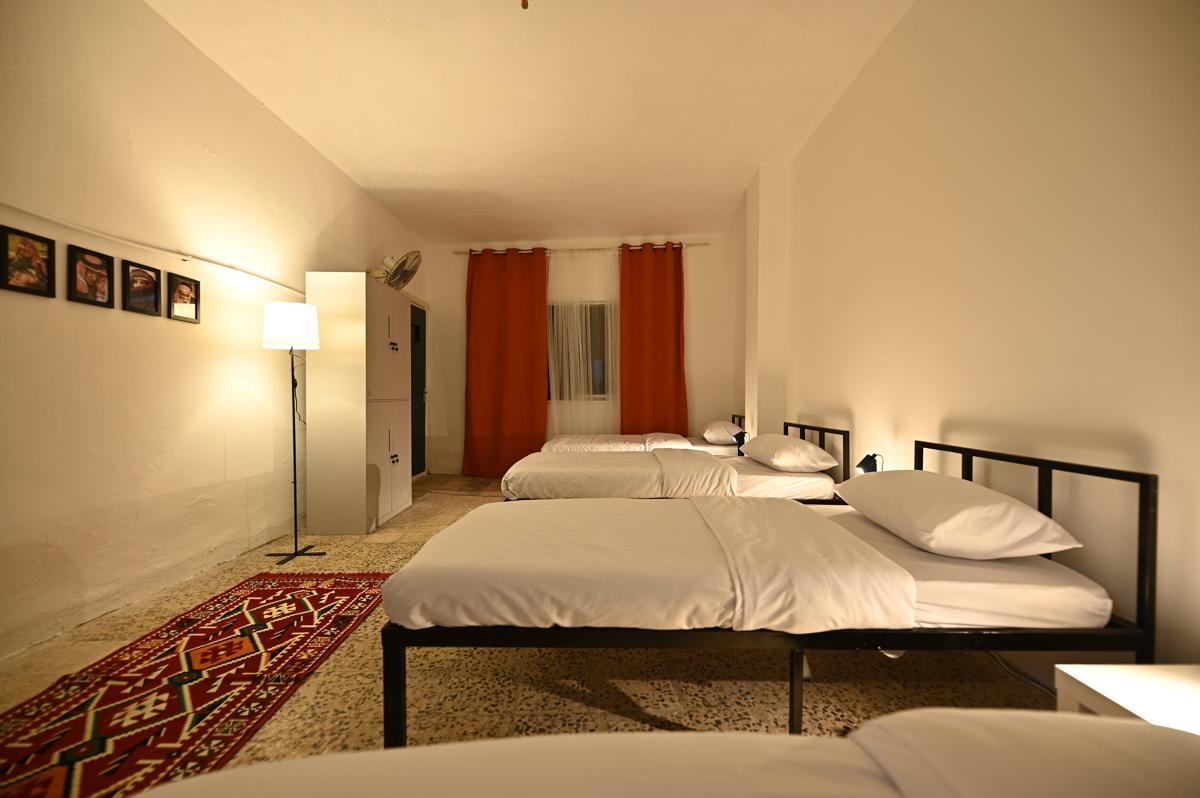 Al Majd Hostel photo 2