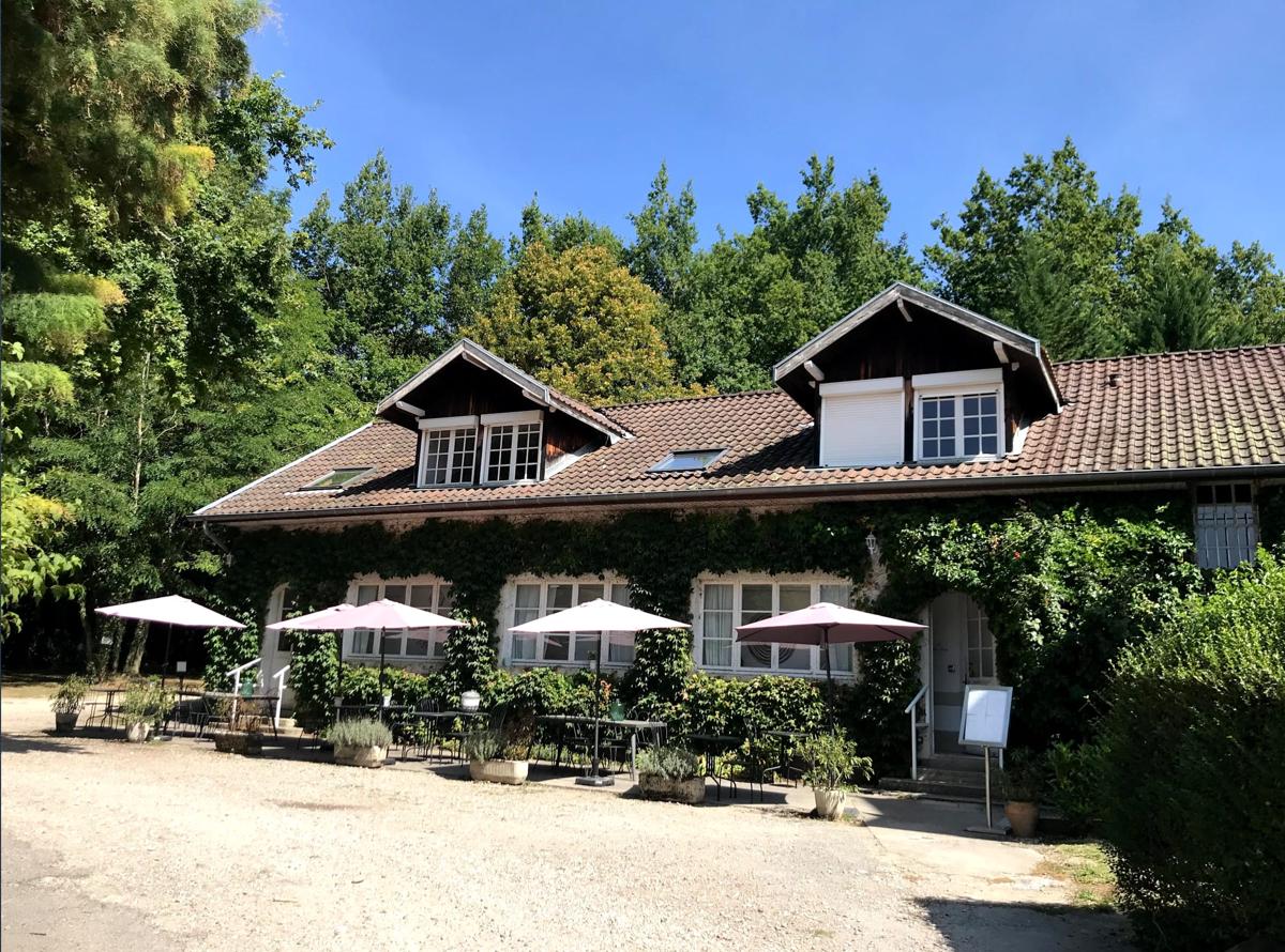 Chateau des Ayes photo 4