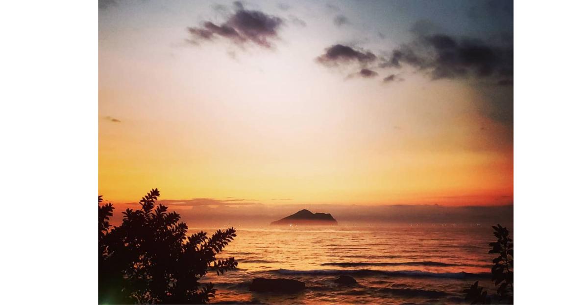 California Surf Waiao Beach House photo 4