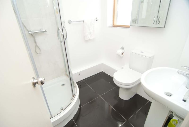 Southampton Apartments photo 2