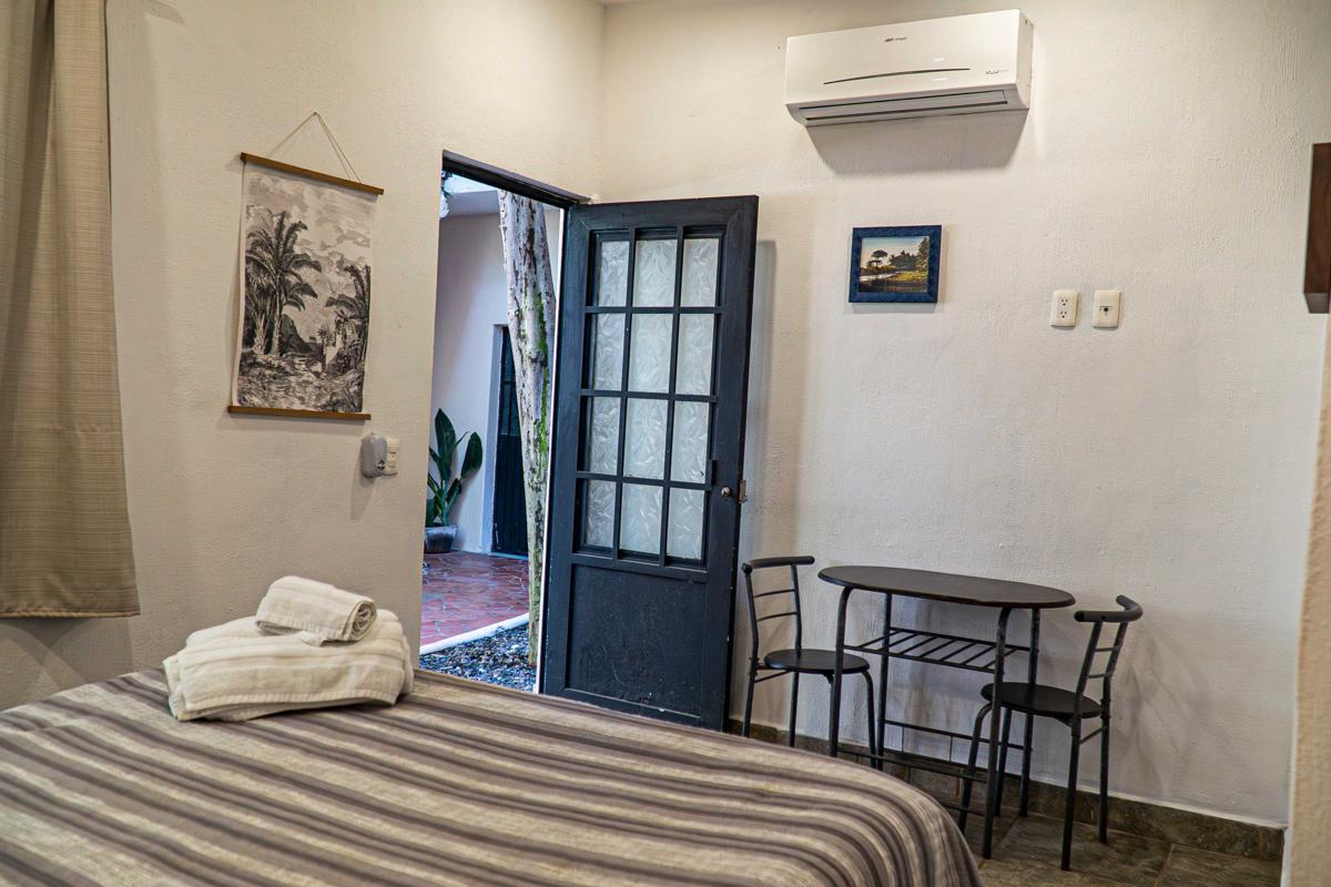 Akali Hostel and Surf House photo 4