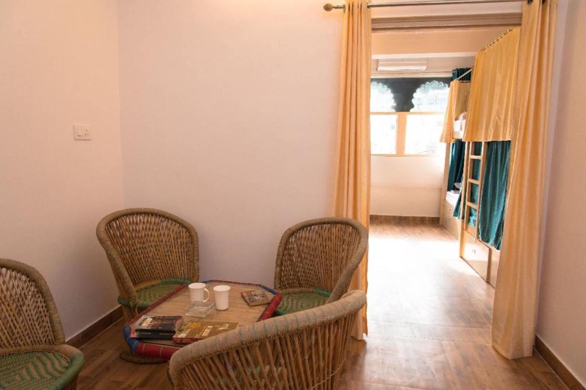 Footprint Hostel photo 4