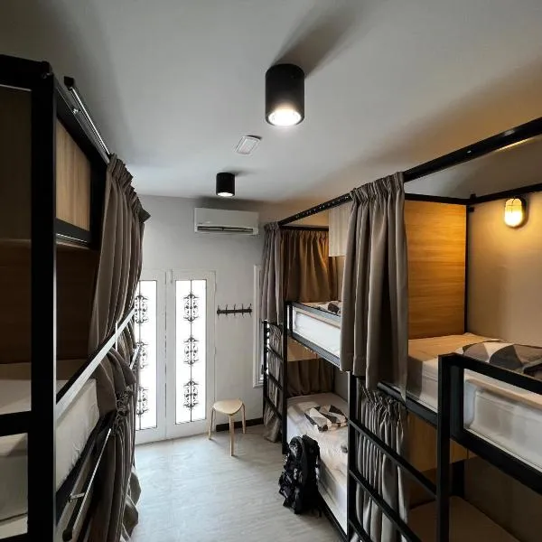 The Freedom Club Hostel KL photo 5
