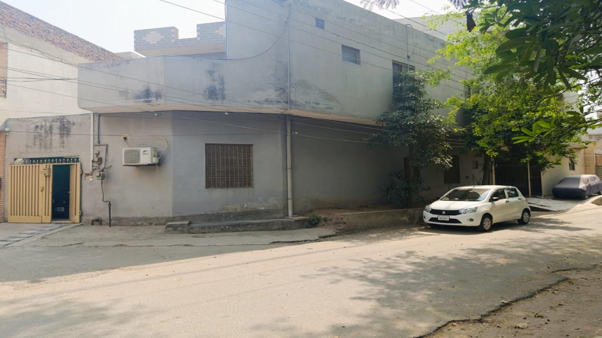 Five Giants Homestay Lahore photo 1