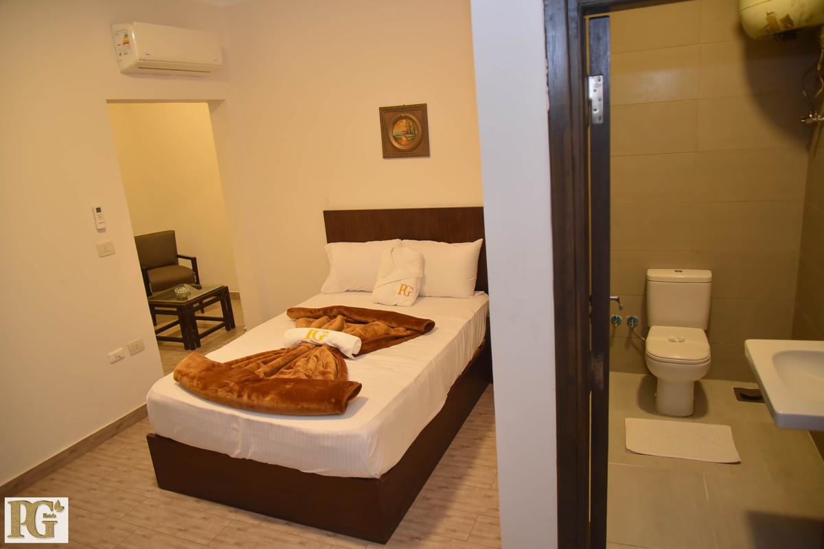 Montana Hotel photo 2