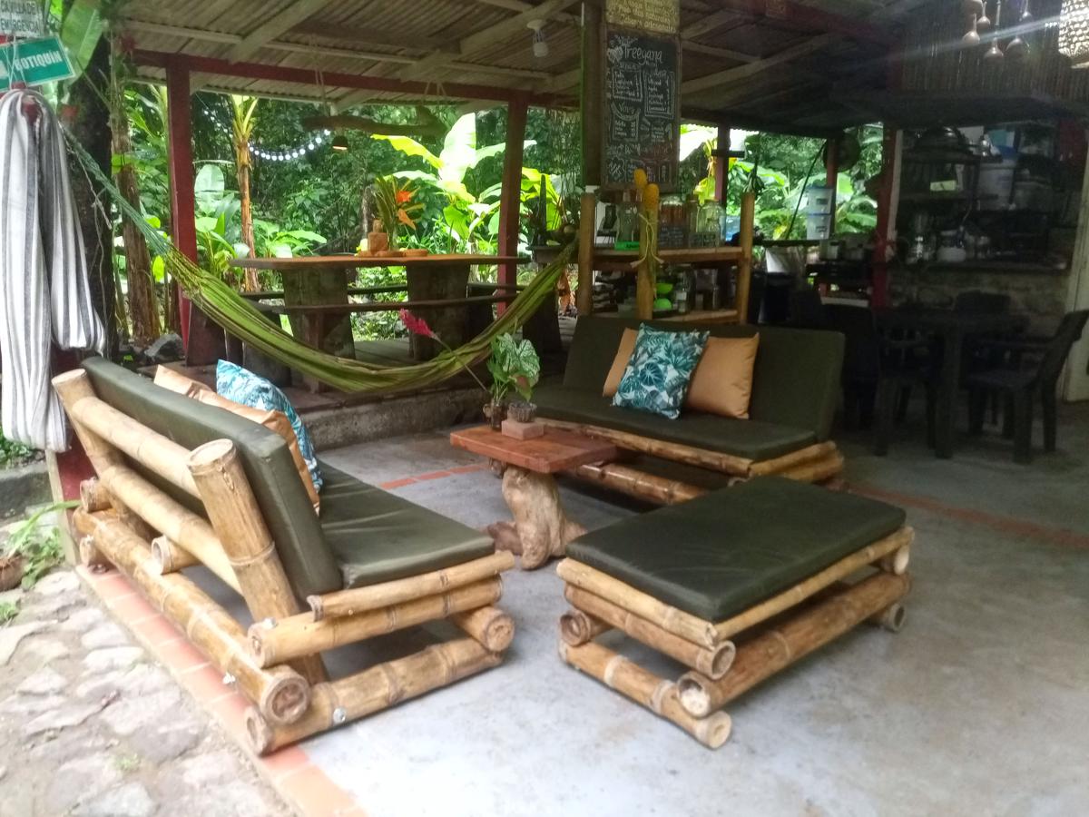 Treegana Hostal photo 1
