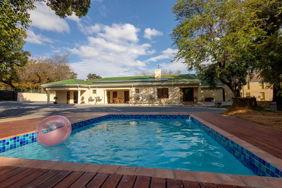 Greenshade Lodge photo 1